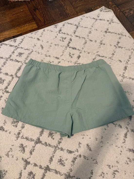 Patagonia 2½ inch Barely Baggies Shorts - Picture 4 of 4